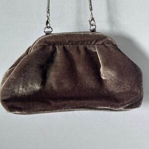 Soft Y2K glam Lilly Sisto for Gianni Bini Brown Velvet Clutch Chain Strap